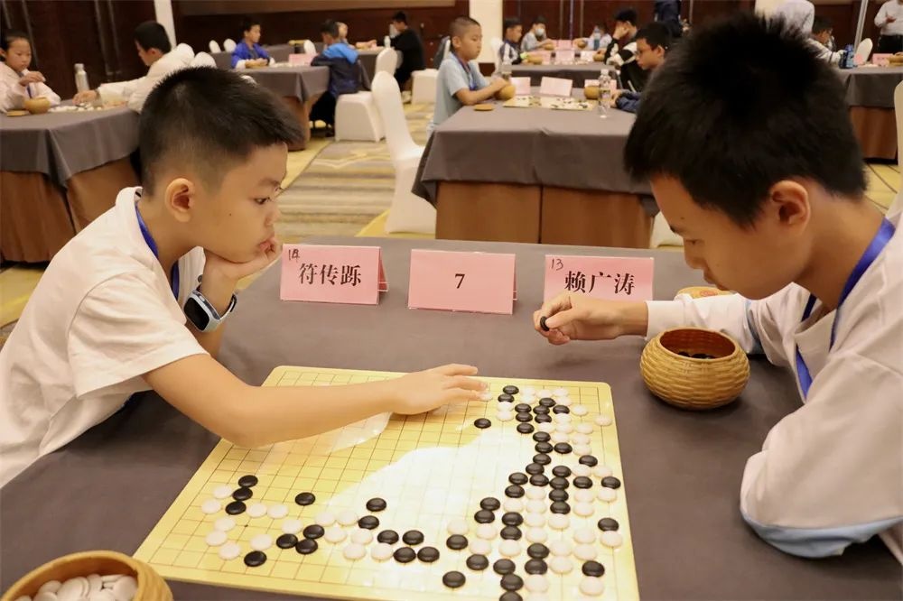 亚星体育平台海南昌江发布五一假期活动预告：摘芒果玩赛事海边撒欢……(图12)